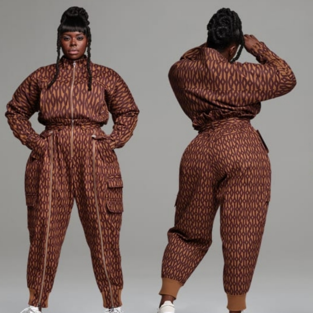 IVY PARK x adidas
SET